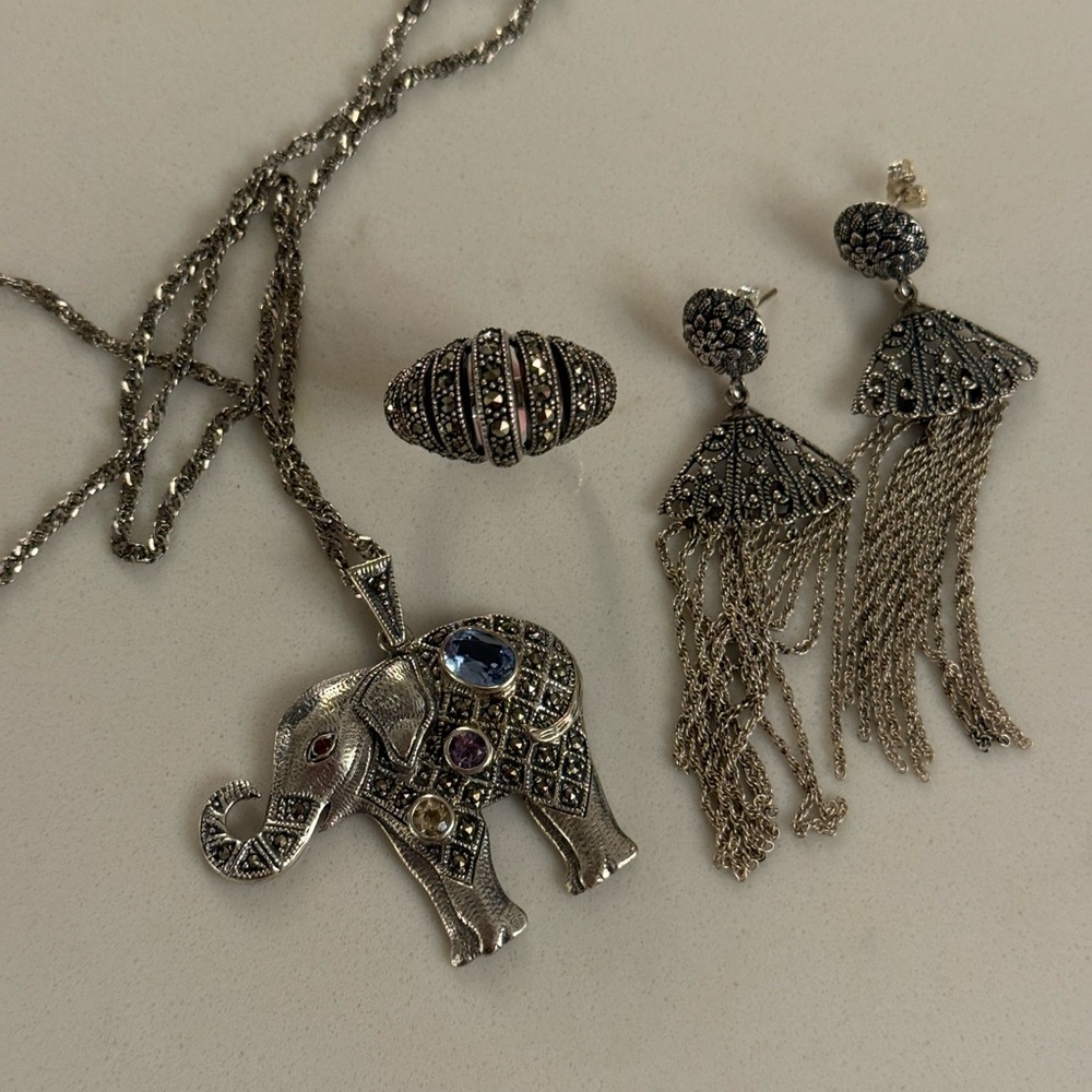 Sterling Silver Marcasite Gemstone Jewelry Set - Elephant Pendant, Ring, Earring - Picture 6 of 12